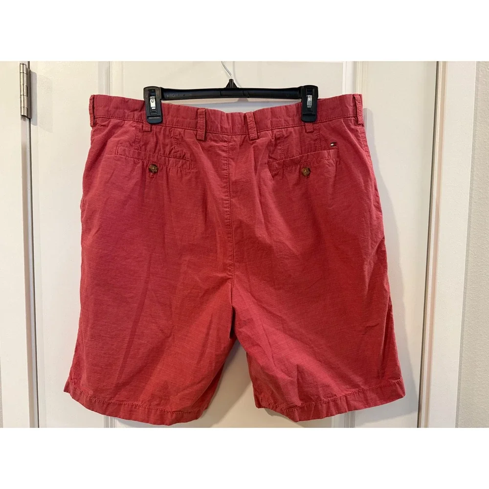 Tommy Hilfiger Mens Red Slub Textured Chino Shorts Size 40 Classic Summer Preppy